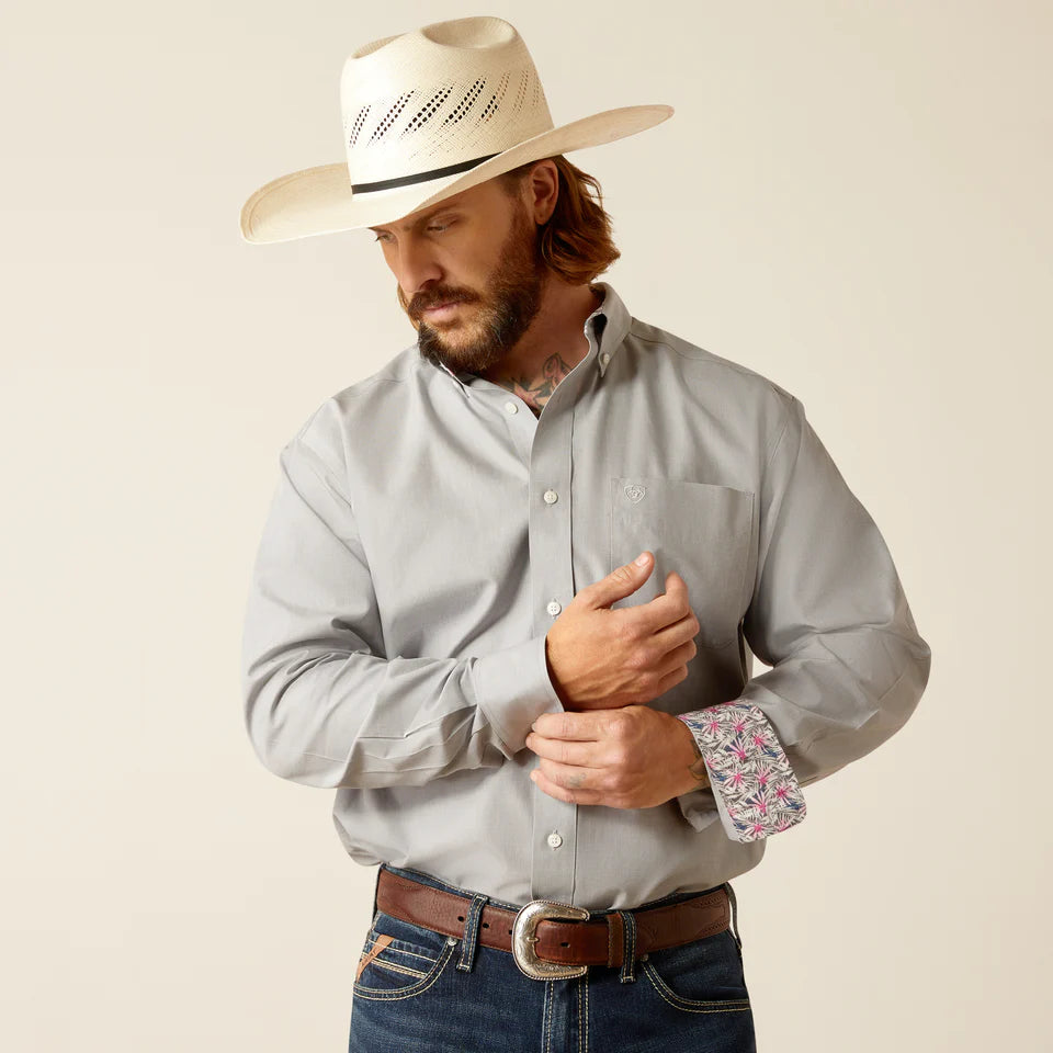 MEN'S ARIAT WRINKLE FREE SOLID PINPOINT OXFORD CLASSIC FIT SHIRT - 10048867