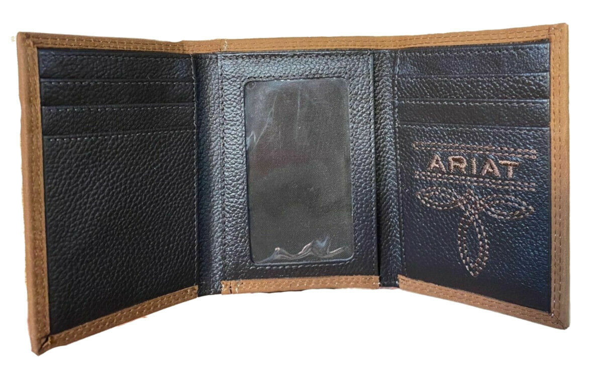 Men's Brown Trifold Wallet With Flag Patch A3548444